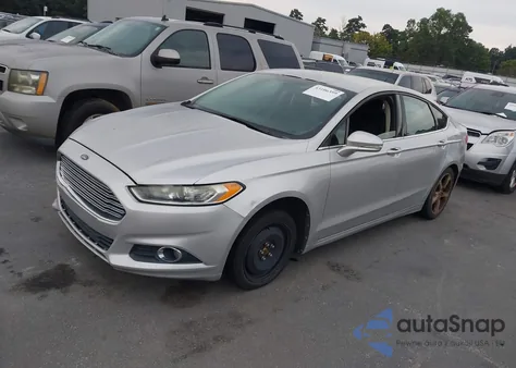 2013 Ford Fusion Se z USA, uszkodzony, nr VIN 3FA6P0HR7DR146688